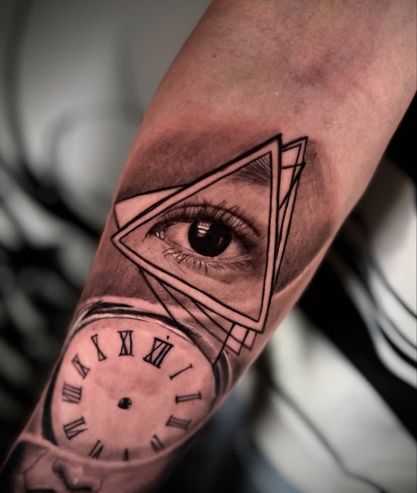 Tatuaje personalizado para un cliente con el ojo de su novia, gracias a los clientes que confían en mi trabajo.

#Tattoo #TattooArtist #InkMaster #TattooDesign #TattooArt #Inked #TattooLovers #TattooIdeas #BodyArt #TattoosOfInstagram #BlackAndGreyTattoo #BlackAndGreyInk #BlackAndGreyArt #BlackAndGreyTattoos #BlackAndGreyRealism #BlackAndGreyArtist #InkBlackAndGrey #ShadedTattoo #RealisticTattoo #monochrometattoo