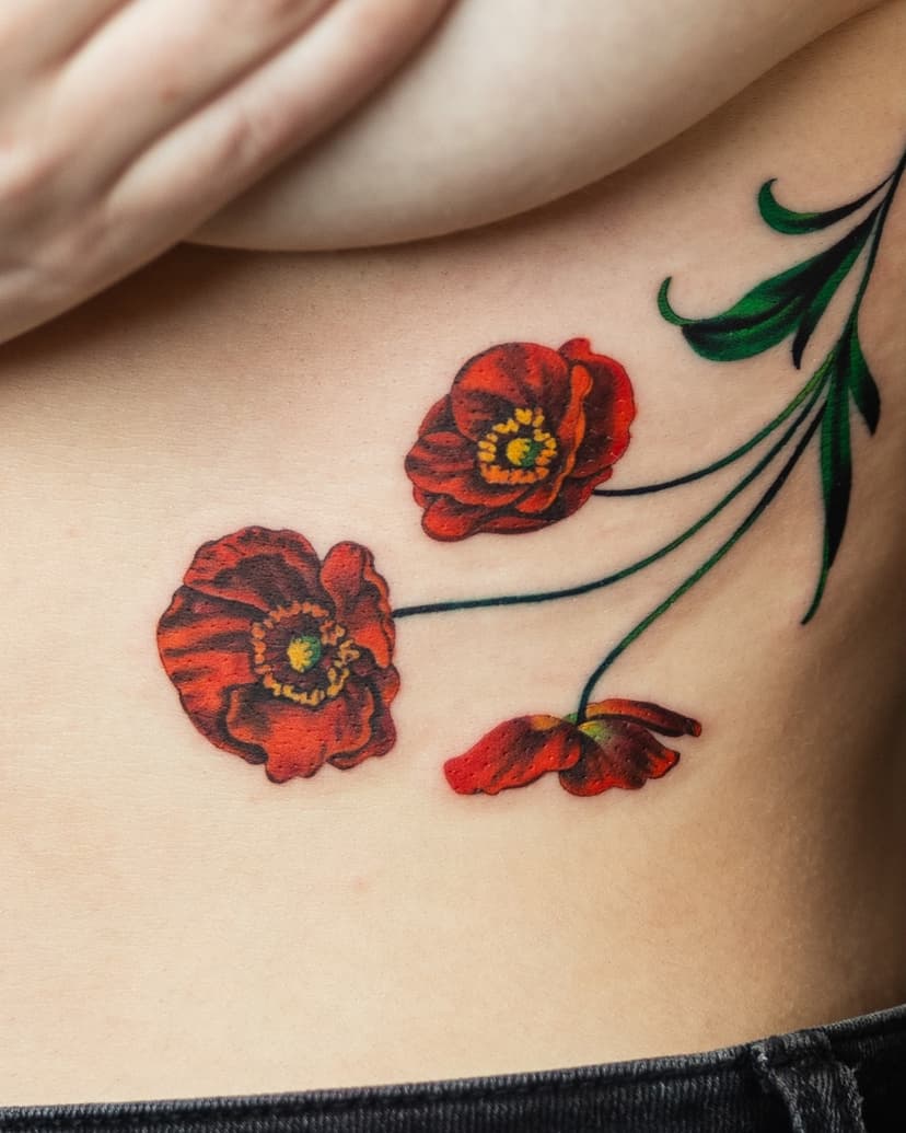 🌸✨ Handpicked for Ajia-Moon ✨🌸
Icelandic Poppies and violet Pansies, beautifully cross-pollinated by two busy honey bees. 🐝💐 

I love blending still life with movement, capturing the beauty of nature in both its quiet moments and its lively energy. 

#newzealandtattooartist #newzelandtattoo #christchurchtattooartist #christchurchtattoo #floraltattoo #flowertattoo #magnatattoostudio