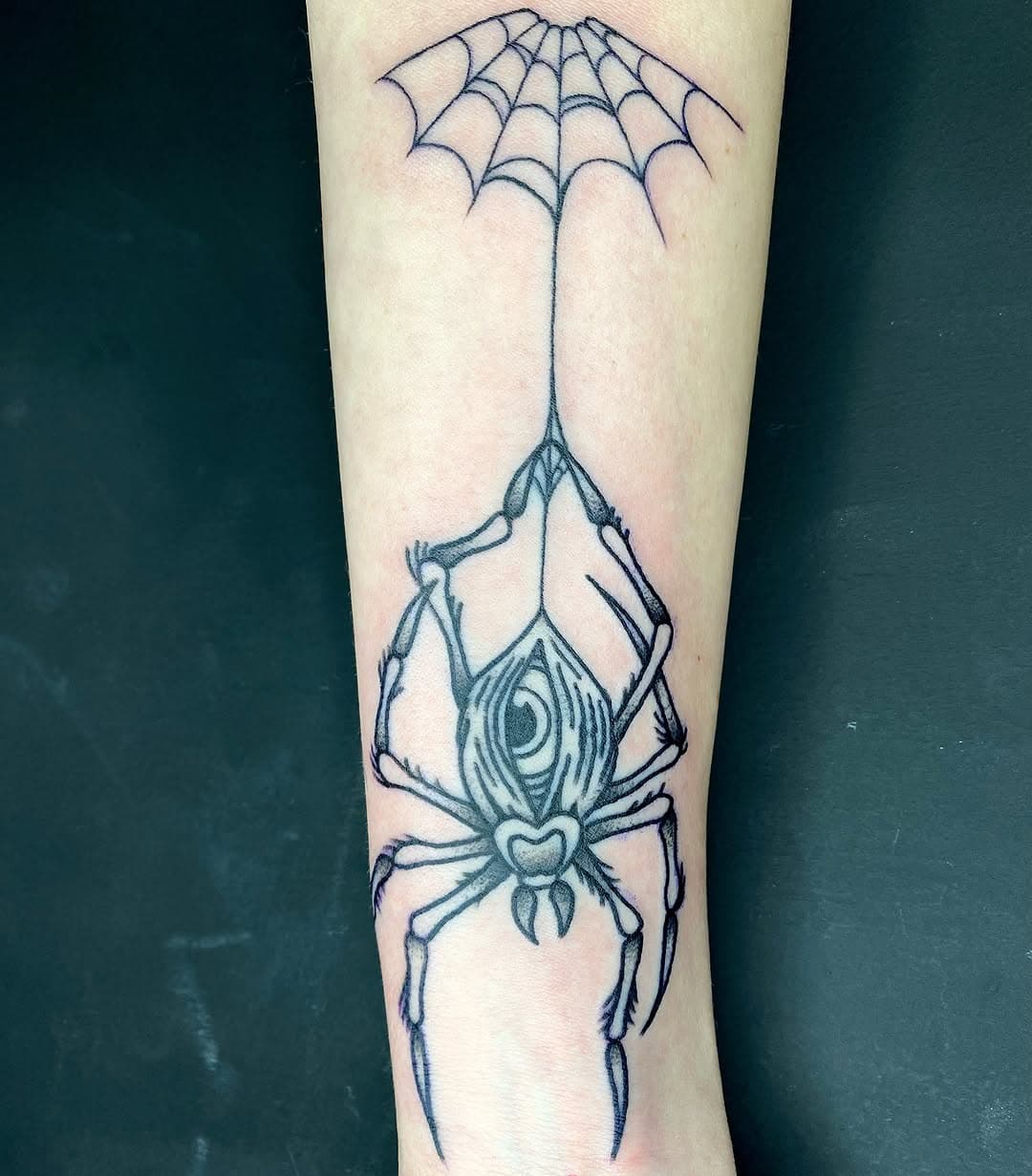 Spider for @antonina.sturiale , thanks for trusting on me again , I love the result ☺️
 
I have a ton of designs to do or we can work around your idea 🖤 
•
•
•
•
•
#tattoo #tattoos #ink #inked #art #tattooartist #tattooart #tattooed #tattoolife #tattooideas #love #artist #blackwork #instagood #tattoodesign #tatuagem #tattooing #tattooist #blackandgreytattoo #tattooink #tatuajes #instagram #me #tattoostyle #photography #drawing #tatuaje #tattooer #traditionaltattoo