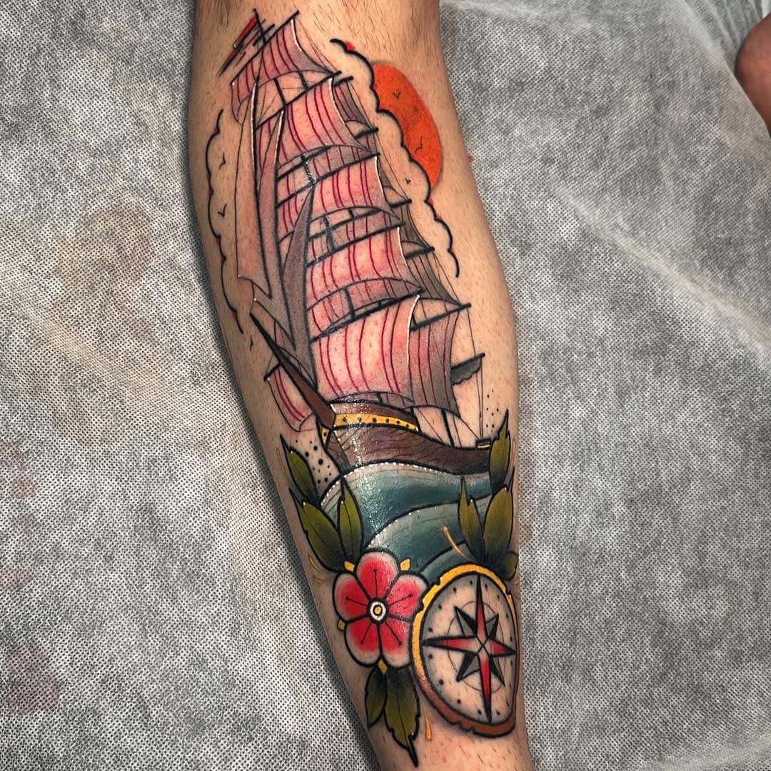 Mostly healed apart from the red lines and the sail shading. Great to wrap this up and I can’t wait to see it healed up and settled! Cheers Ben! #ship #shiptattoo #tallship #tallshiptattoo #tattoo #tattoos #rochester #fraserpeek #colourtattoo #shintattoo