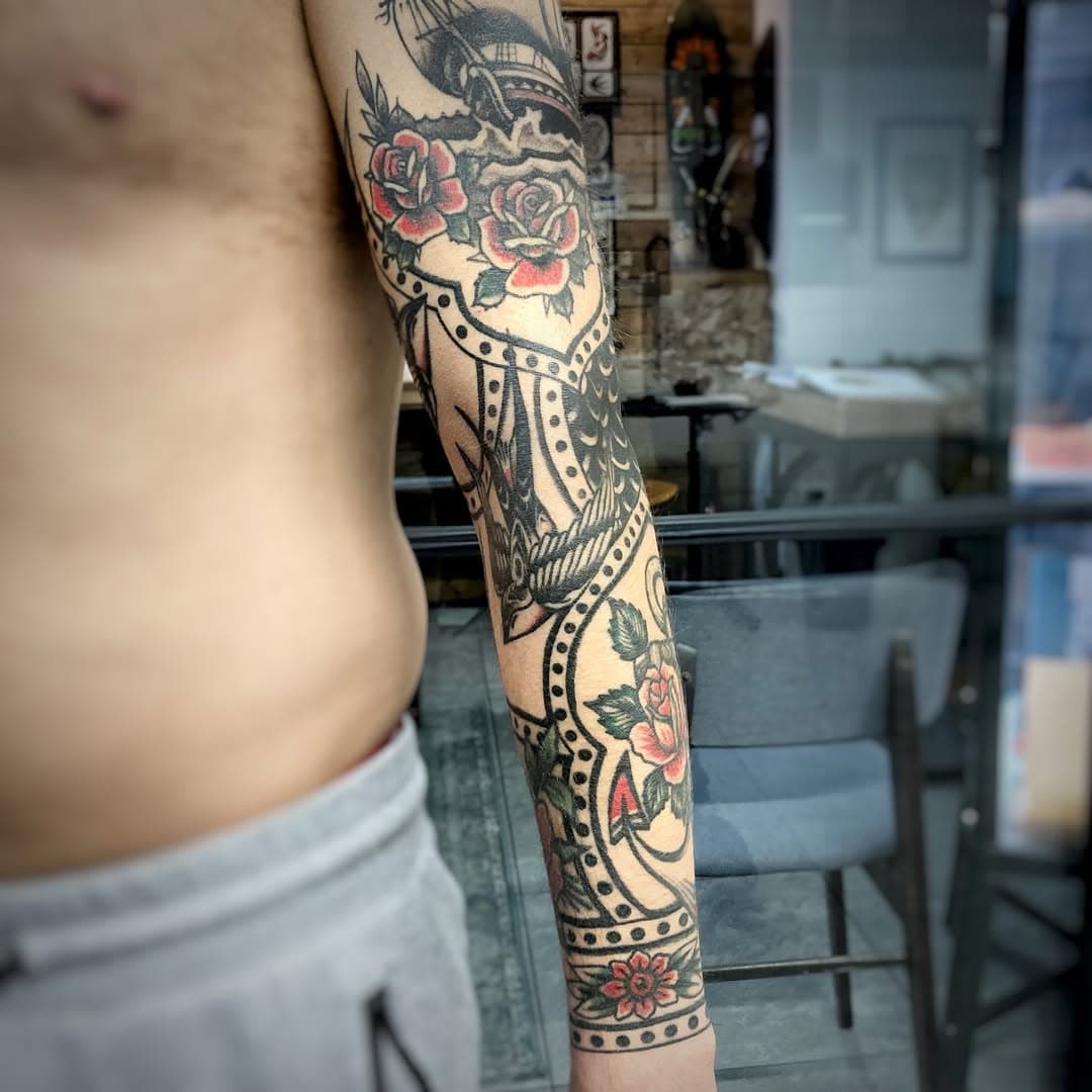 »»»⚓ @noblanktattoo 
www.noblanktattoo.it 
•••••••••••••••••
Info e appuntamenti:
DM - noblanktattoo@gmail.com
WhatsApp 3923308974
•••••••••••••••••
#noblanktattoo #vastomarina #66054 #traditionaltattoo #classictattoo #ink #vasto #abruzzo #abruzzotattoo #tattooing #tattoo