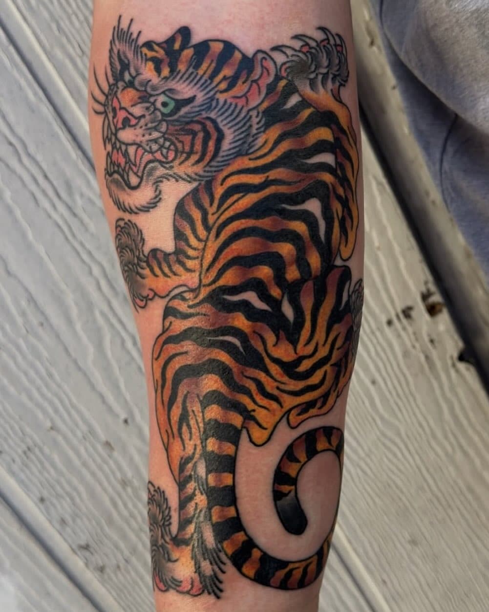 Cat by @landonecktattoo