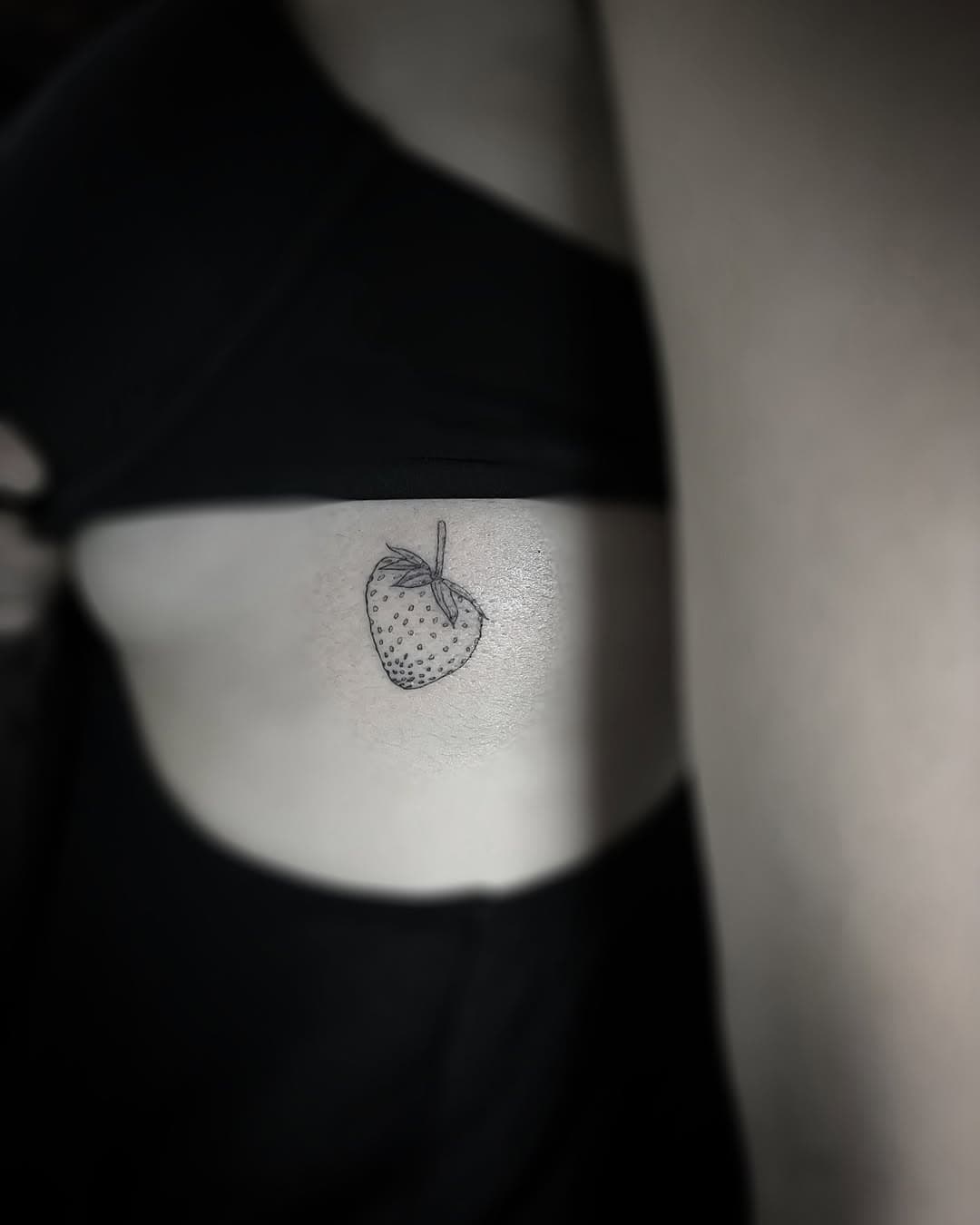 .
.
.
.
.
#inkjektor#art#love#sketch#photography#tatuaje#tattoo#cheyennelatinamerica#cheyenntattooequiptment#microtattoo#drawing#ink#singleneedle#singleneedletattoo#microtatuaje#apple#fresa#strobery