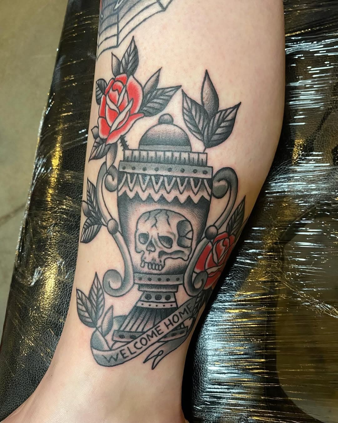 One from my flash done @pyramidtattooco . DM for appointments. I have a bunch of designs I’d really like to tattoo. Special rate on anything from the sketchbook. #traditional #tattoos # brightandbold #skin_art_traditional #americantraditional #boise #idaho #treasurevalley