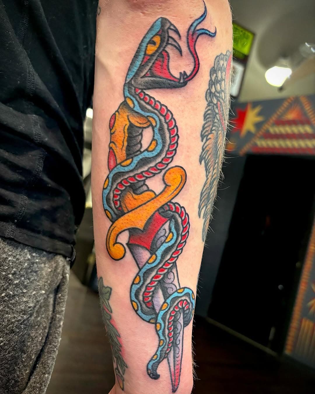 Snake and dagger by @gquinntattoos ! Hit him up for your next tattoo, all styles welcome 🗡️
#bozeman #montana #tattoo #bozemantattoos #montanatattoos #bozemantattooartist  #montanastateuniversity #mt #snakedaggertattoo