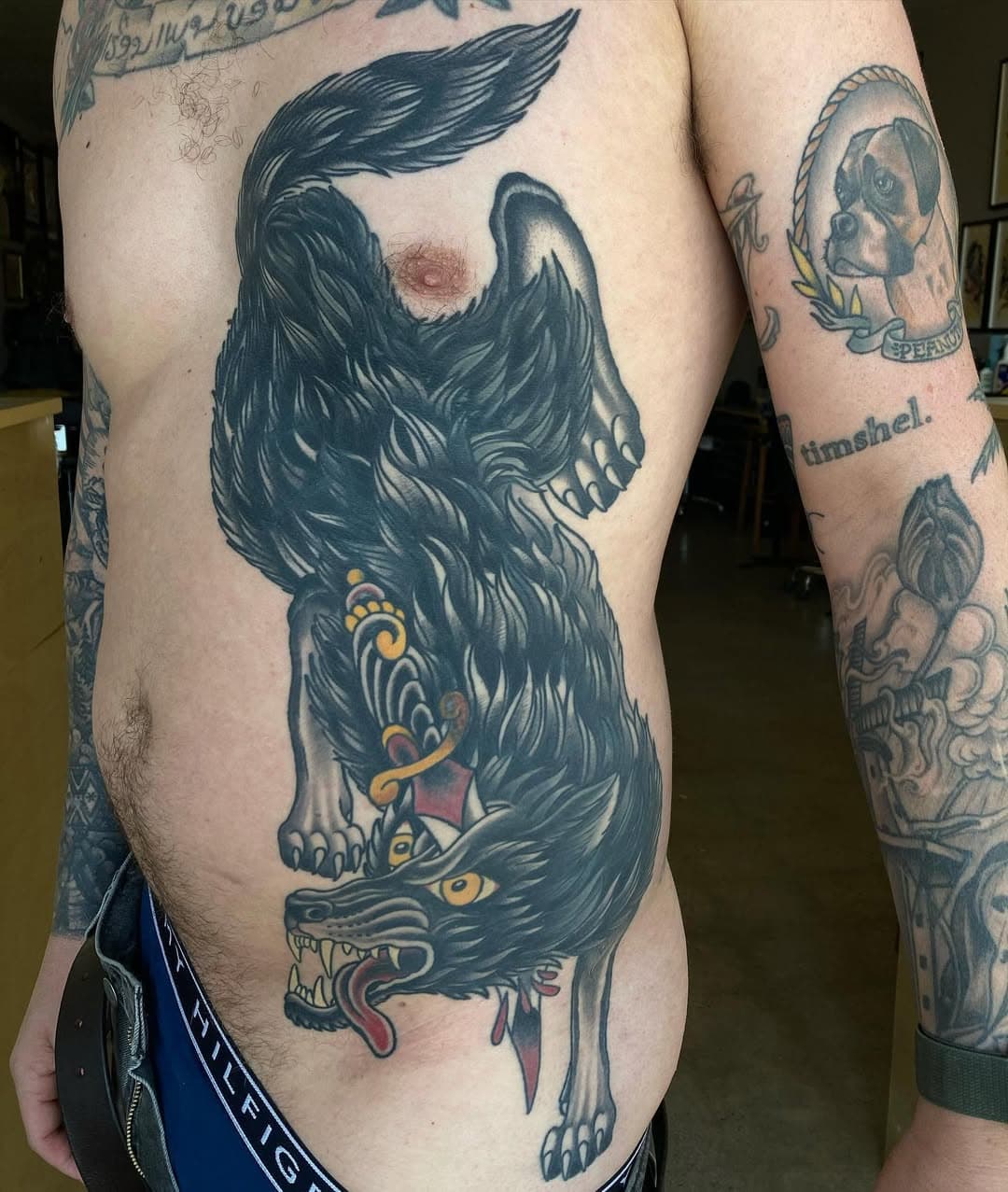 Finally got some healed photos of this massive cover up that we did this past summer. Thanks @brobstc1 for your trust, and letting me do my thing.