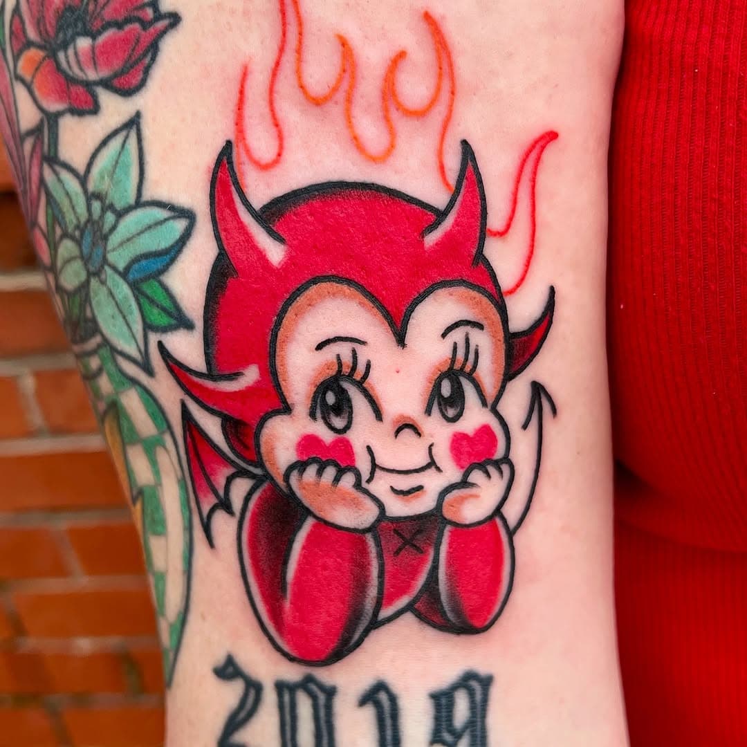 Lil devil 😈 
Thanks so much @nailsby.rachx 💅 
Drop us both a like and follow and go get your nails done by one of the best artists and eggs ✨🤘🏼

#kewpie #kewpietattoo #cutetattoo #cutetattoos #tattooartist #nailtech #nails #girlswithtattoos #today #blackpool #damianhopeellams #traditionaltattoo #boldwillhold #dermaglo