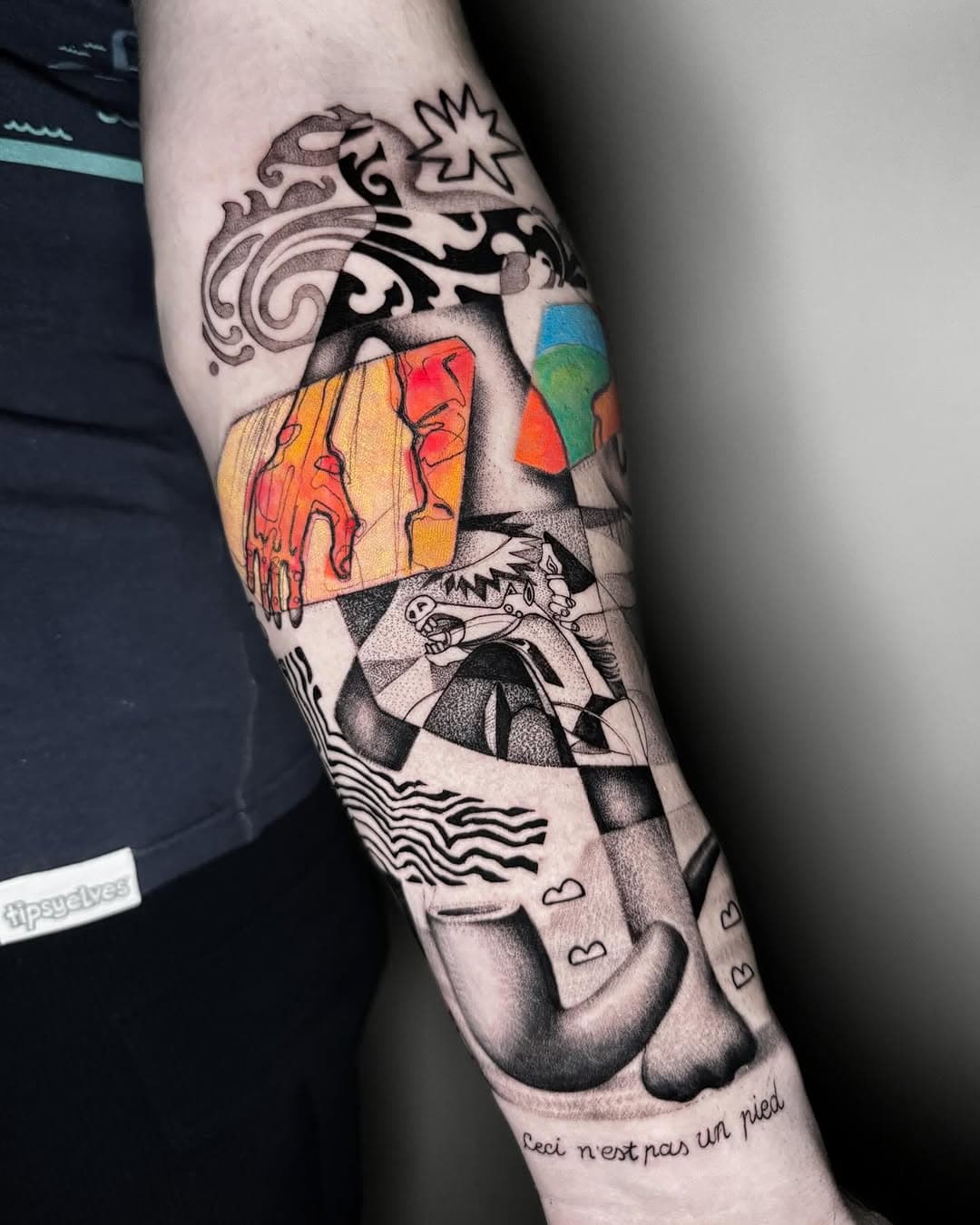 The meaning we find pt.1 
A travel into the art of ‘900
Picasso - Schiele - Matisse - Magritte - Keith Haring 
Thank you @smturg for coming from USA to get this 2 days in a raw complete forearm tattoo 
Thank you @federicalos_ttt for your cooperation in the decorative upper part 
Milano @polifamous_tattoo_atelier 🏠 
Supported by @water_law_tattoo 🧈 
@delight_tattoo_needles 🪡 
using @gattonerotattoo supplies 🐈‍⬛ 

✂︎ - - - - - - - - - - - - - - - - - - - - - - - - - 

#conio #polifamous #TattooArt #ModernArtTattoo #CubismInk #SurrealismTattoo #PicassoInspired #MagritteVibes #MatisseLines #SchieleTattoo #KeithHaringStyle #ForearmArt #BlackAndWhiteTattoo #ColorAccents #AbstractTattoo #AvantGardeTattoo #ArtisticInk #CreativeTattooDesign #CubistTattoo #SurrealInk #ExpressionistTattoo #PopArtTattoo #FineArtTattoo #ModernistInk #CustomTattooDesign #ArtHistoryInk #UniqueTattooStyle #ForearmMasterpiece