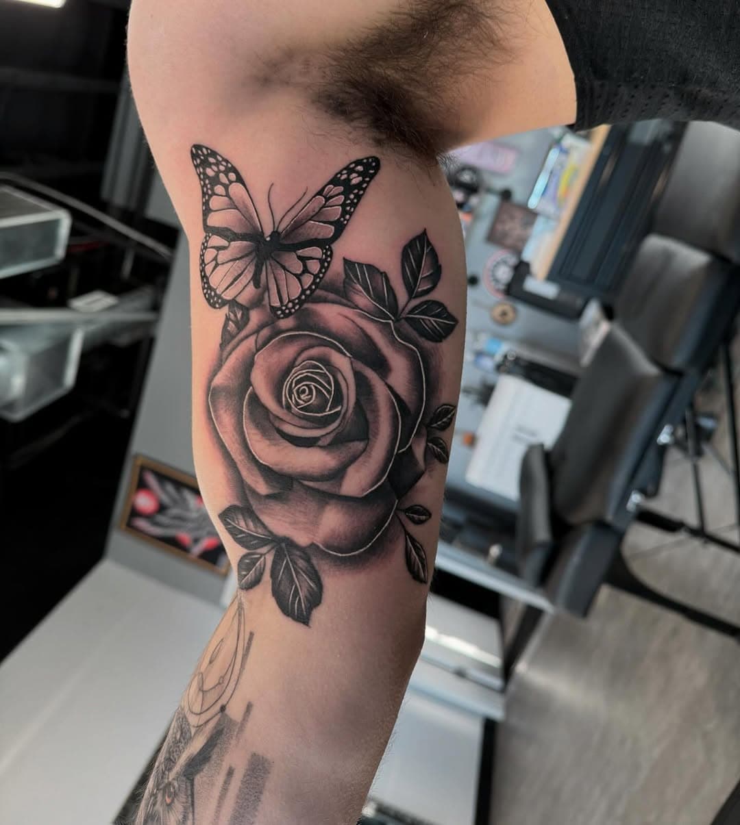 I’m back to work! Had fun doing this butterfly and rose today! 
.
.
.
.
.
#butterfly #butterflytattoo #rose #rosetattoo #flowertattoo #floraltattoo #blackandgrey #blackandgreytattoos #blackandgreytattoo #tattooart #tattooartist #art #artist #tattoo #tattoos #tattooed #tattoodesign #tattooideas #tattoolife #inked #inkedup #salemoregon #oregon #pdx #pdxtattoo #pnw #oregontattoo #portlandoregon