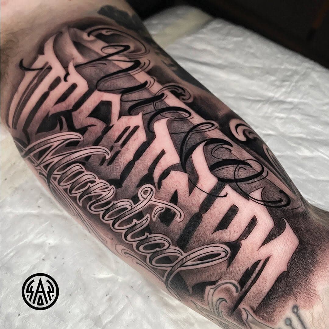 Hecho por @bonmati_tattoo 

#tattoo #tattoowork #tattooart #tattoodesign #tattoophoto #tattooidea #lettering #tattoolettering #blackandwhite #lakimatattoo #totanatattoo #murciatattoo #spaintattoo