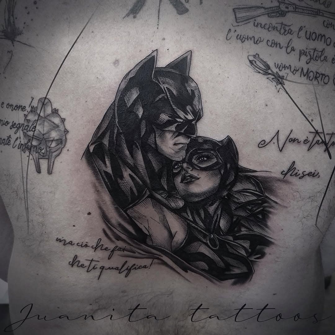 #juanitatattoos #batmantattoo #tattoosketch #catwomantattoo #tattooboy #tattooiralia #tattoopassion