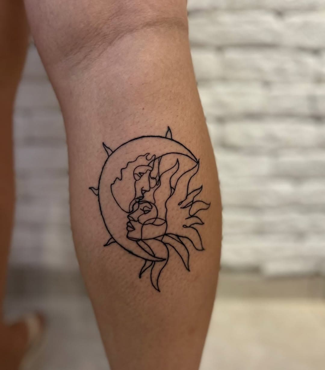 Essa tattoo feita pelo Breno! 🤌🏼🥲
.
.
#tattoo #tattoo.vix #art #vix #cute #fineline #exporepage #tattoos #vilavelha