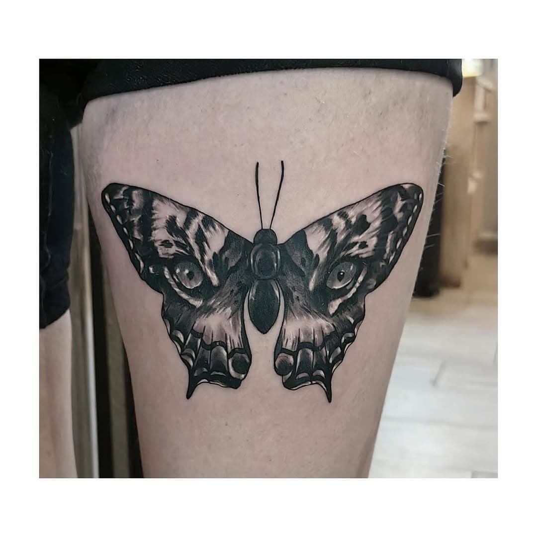Tattoo by @threesixneedles