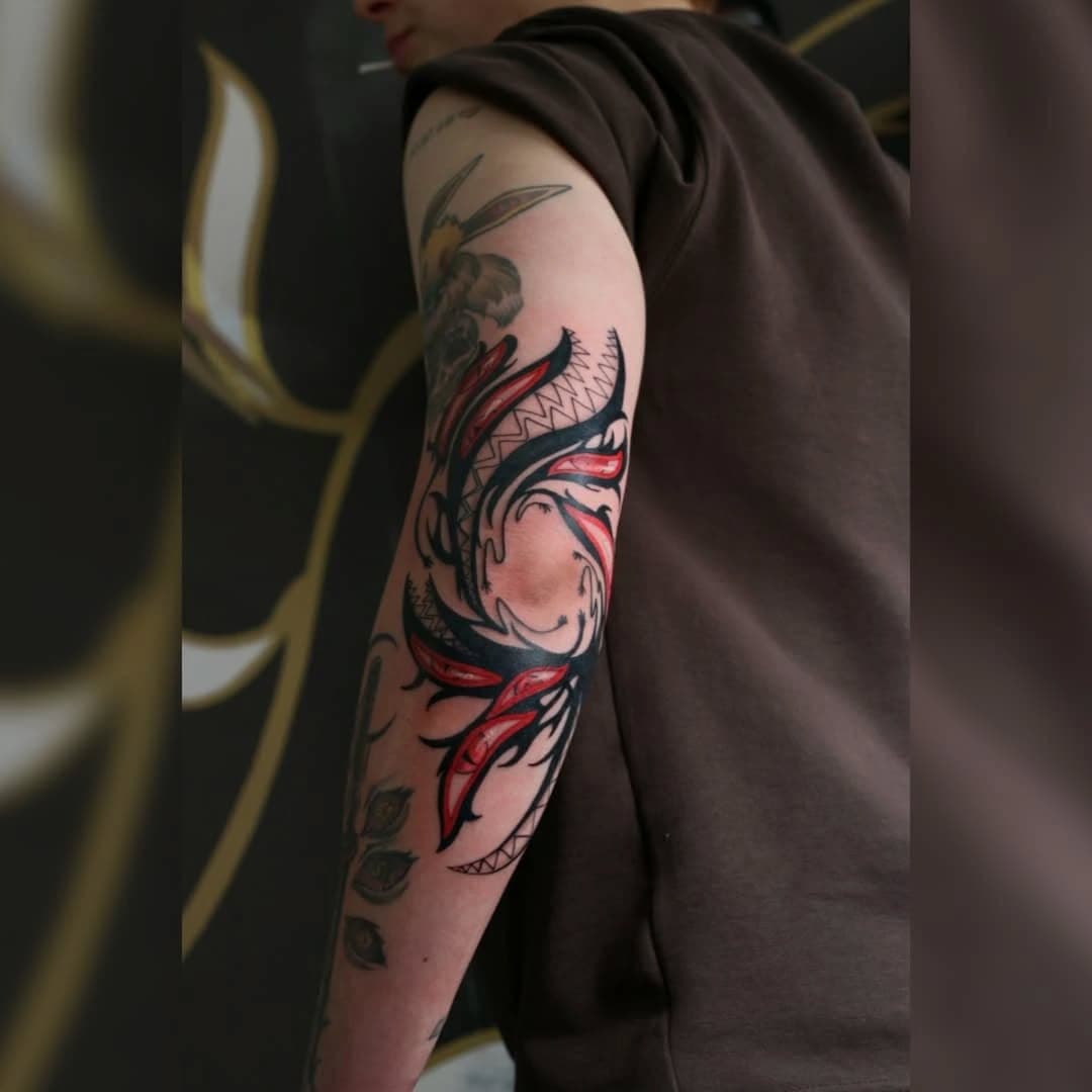 BOOKING MARCH ❤️ swipe for close ups 
Thanks @liam_siersema for letting me tattoo you again 🫶
.
.
#fma #tattoo #animelovers #animetattoo #manga #darktattoos #dynamicink #tattooideas #anime