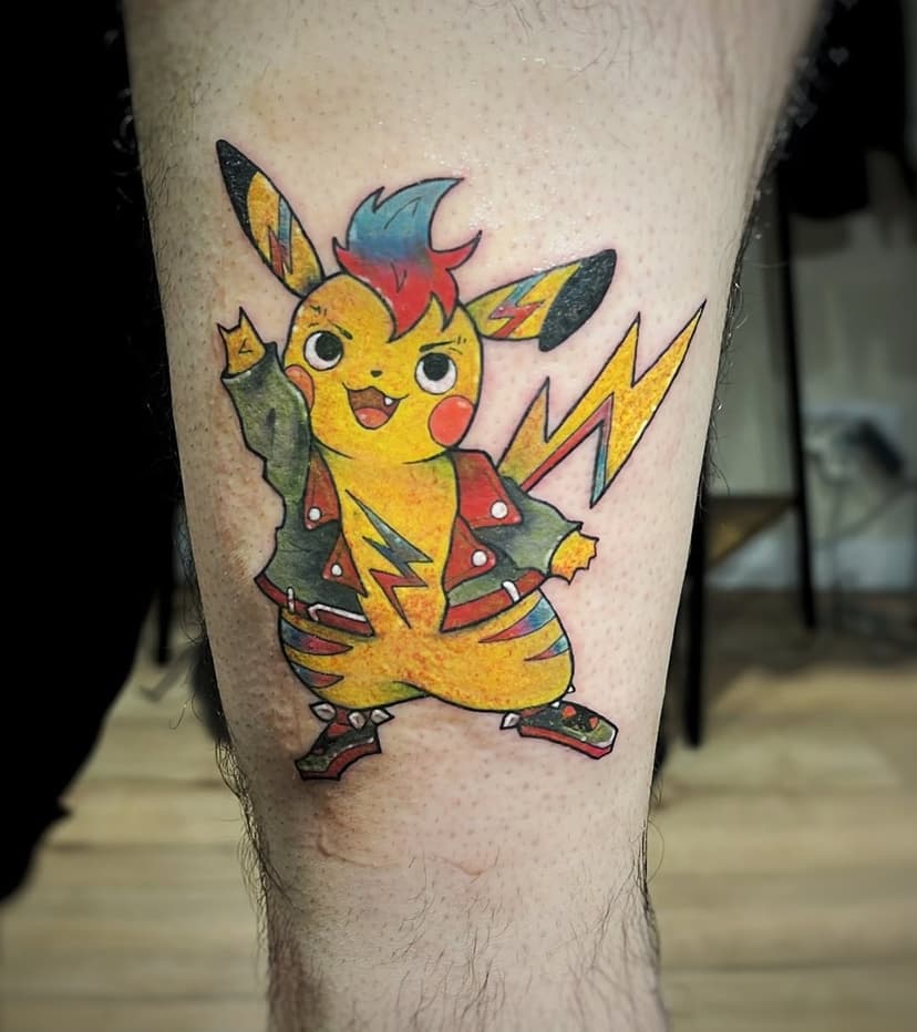 ✨PUNKACHU✨
.
Merci à mon fidèle client d’avoir adopté mon Pika-Punk!! 
100% unique 😎😎🤘🏼🤘🏼
J’adore mélanger les univers ensemble! Trop hâte d’en faire plein d’autre 🫶🏼
.
Réalisé chez @the_hive_tattoo_marseille 🔥
.
#tattoo#tattooer#pokemon#pokemontattoo#pikachu#pikachutattoo#colorink#ink#flashtattoo