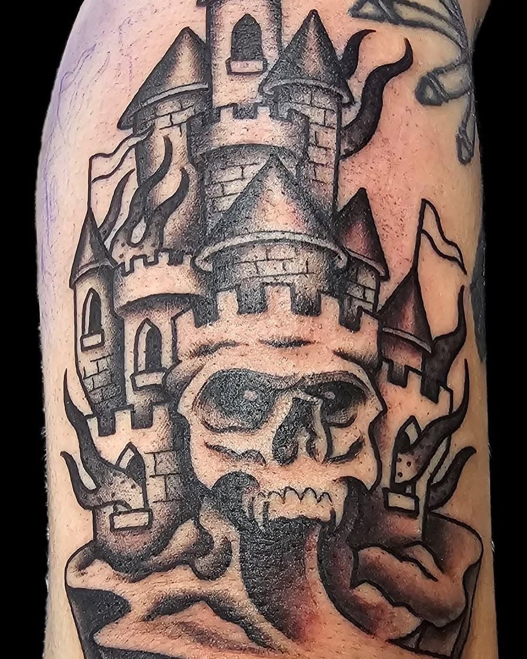 Your design or ours, anything’s possible 
Walk in’s welcome daily. Grad some friends and let’s get to work

#leapoffaithtattoo #tattoo #traditionaltattoo #blackworktattoo #whipshaded #az #arizona #northernarizona #northernaz #prescott #prescottarizona