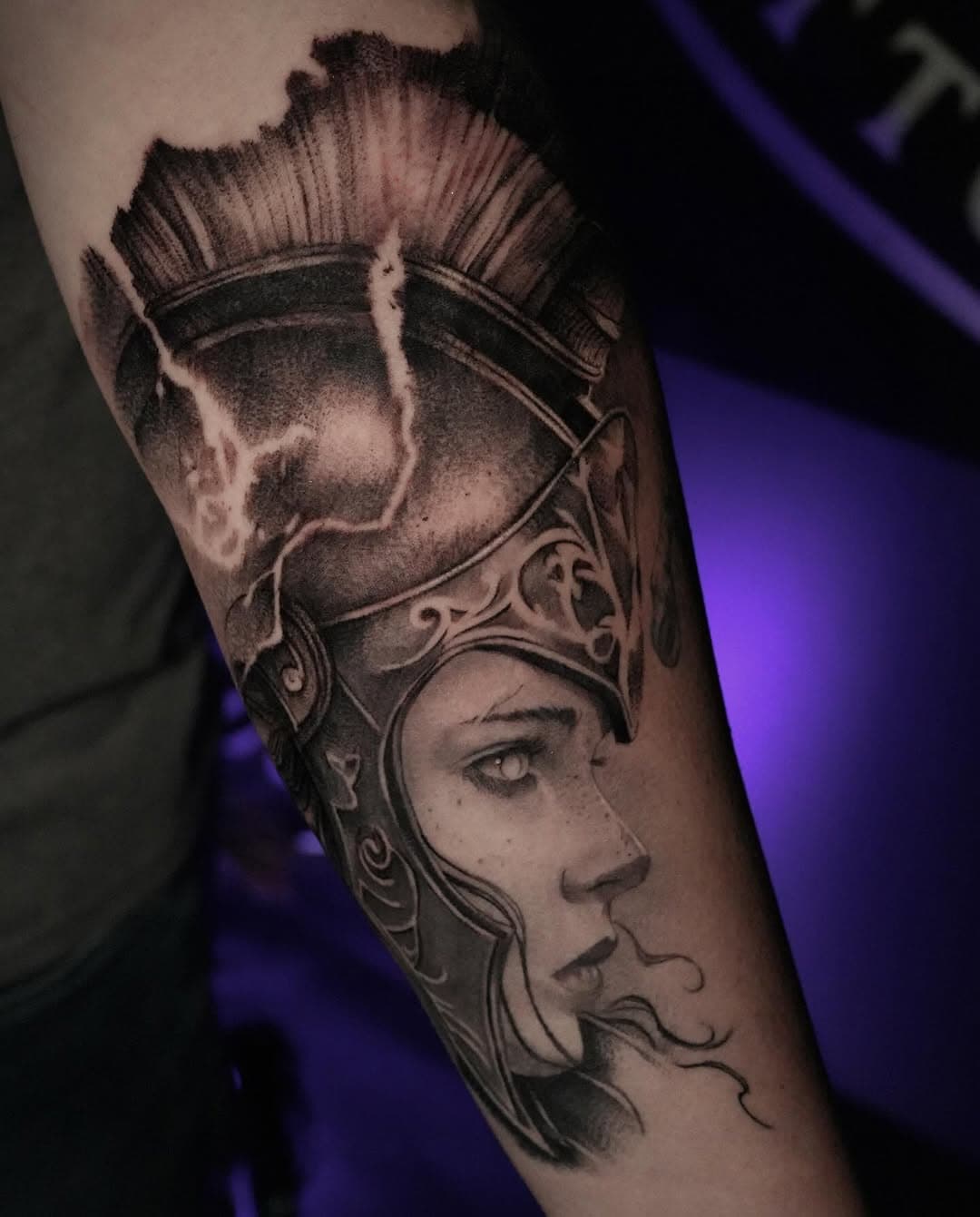 Athena tattoo for Brandon, one part of his Greek mythology sleeve. One session left to finish the bottom section, as well as the outer arm. Can’t wait to continue it! Thanks for looking. 🌿🌿🌿 #charlottetattooers #nctattoos #nodaclt #plazamidwoodclt #greekmythologytattoo #blackandgreytattoo #ashevilletattoo