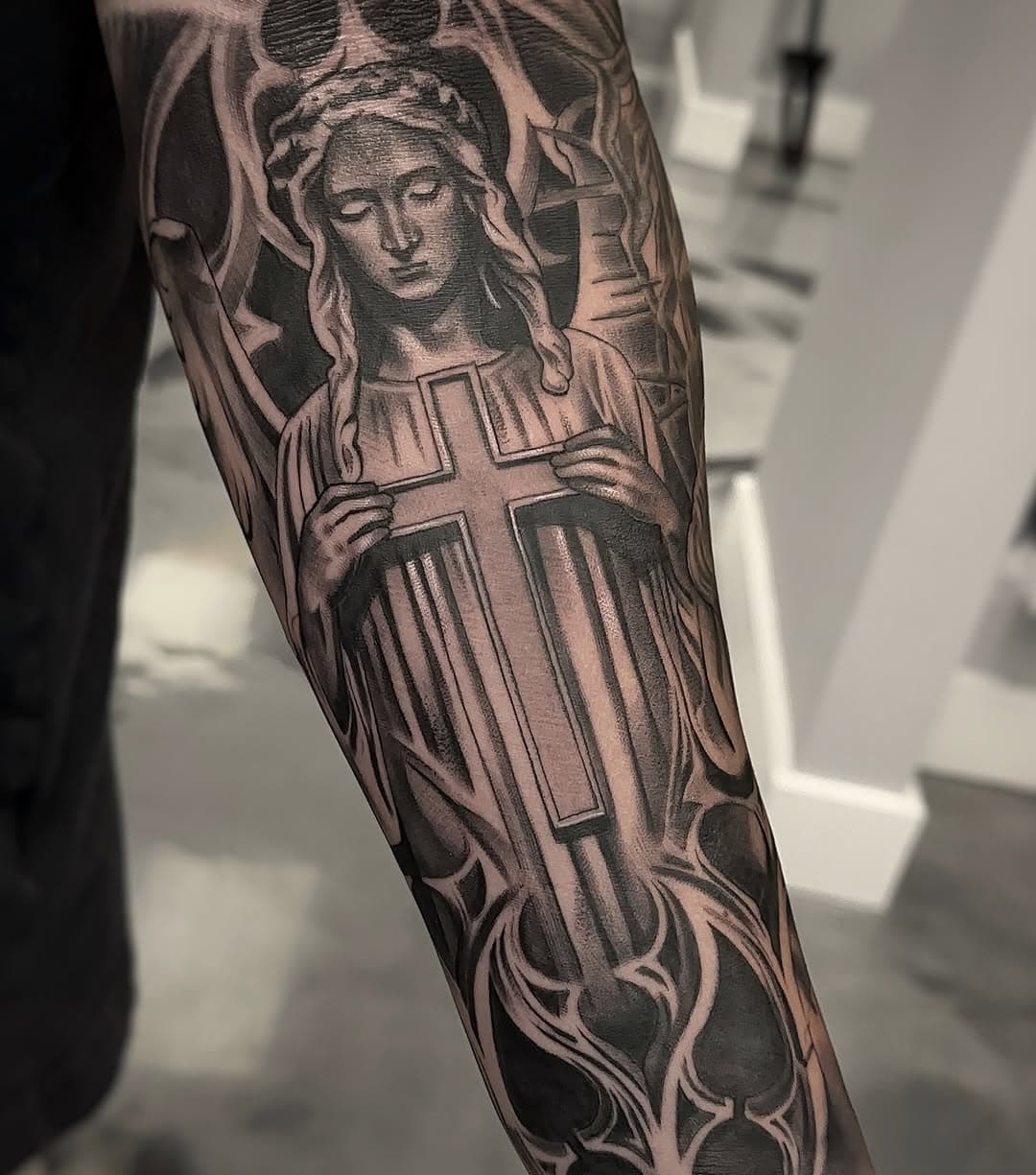 Angel statue to complete the sleeve . 🪽
.
.
.
.
.
.
#blackandgrey #realistictattoo #statuetattoo #tattooideas #tattoolover #southfloridatattoo #westpalmbeach #coralsprings #pembrokepines #miamitattoo