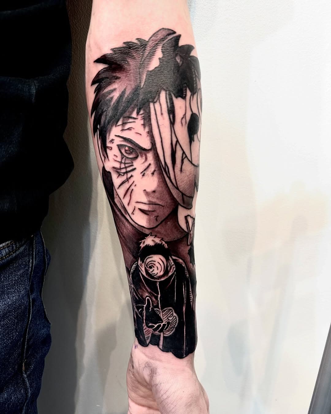 Our last post was cartoon so this time is time for anime lovers! Check out this tattoo done by our resident artist @b.art.tattoo 🔥🔥🔥 bookings are open! So if you’d like to book a session or have any other enquiries simply drop us dm 📩 thank you guys for watching 🖤 much love! #tattoo #tattoos #tattooart #tattooartist #tattoostudio #studio #ink #inked #inkedup #inkordie #manga #mangatattoo #anime #animetattoo #realism #blackngrey #blacktattoo #oldschool #newschool #passion #passionforart #leeds #bradford #leedstattoo #bradfordtattoo #uktattoo