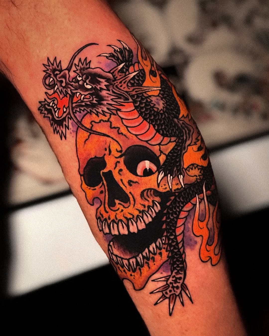 Skull and dragon for beppe, cheers 

#tattoo #traditionaltattoo #skulltattoo #dragontattoo