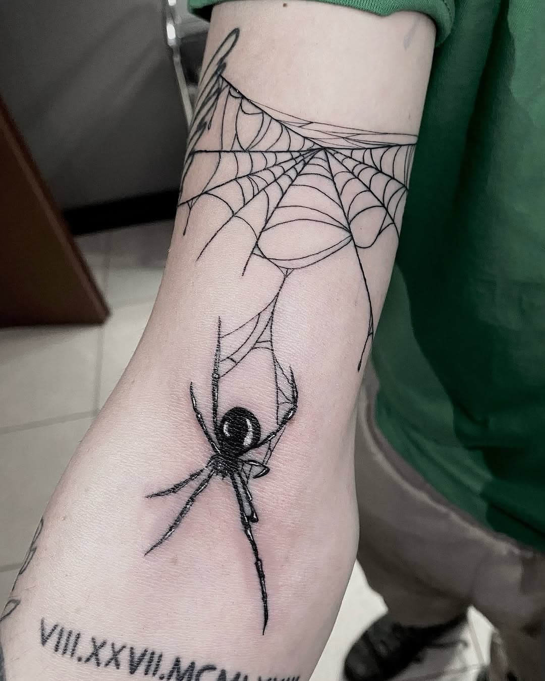 Spider Web

#tattoo #tattoos #tattooed #tattooist #spider #spidertattoo #tattooideas #tattooart #tattoodesign #web #spiderweb #ink #inked #inkedup #inkedmag #terni #ternicentro #ternitattoo #blackwork #blackworkers #blackandwhite #ragnatela #ragno #tatuaggio #blackworktattoo #blackworkerssubmission #best #fear