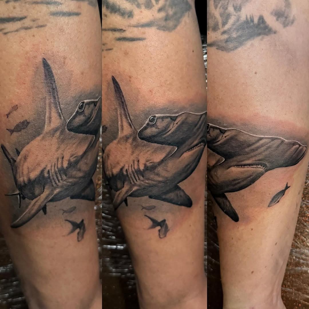 Here’s the pic of the hammerhead shark. @1032tattoos all done with @empireinks , machine by @fkirons , glide by @inkeeze needles by @bishoprotary . And supplies from @republictattoosupply and @painfulpleasures  #austin #texasinkedmagazine #austinstyle #austinlocal #1032tattoos #pflugerville #manor #sanantoino #blackngrey #inkig #hush #anesthetics #fkirons #bishop #cheyennetattooequipment #vertixneedles #fusionink #tattoo #mueller #austinmonthly #austinthings