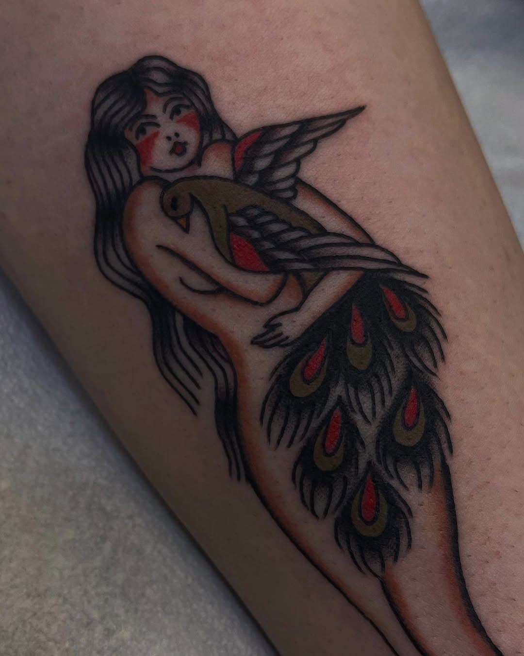 repost of one of my favs from last year⚡️ 
.
.
.
.
.
#tattoo#tattoos#pinuptattoo#traditionaltattoo#americantraditional#ladytattoo#tattooideas#nelson#nelsontattoo#colourtattoo#classictattoo#traditional