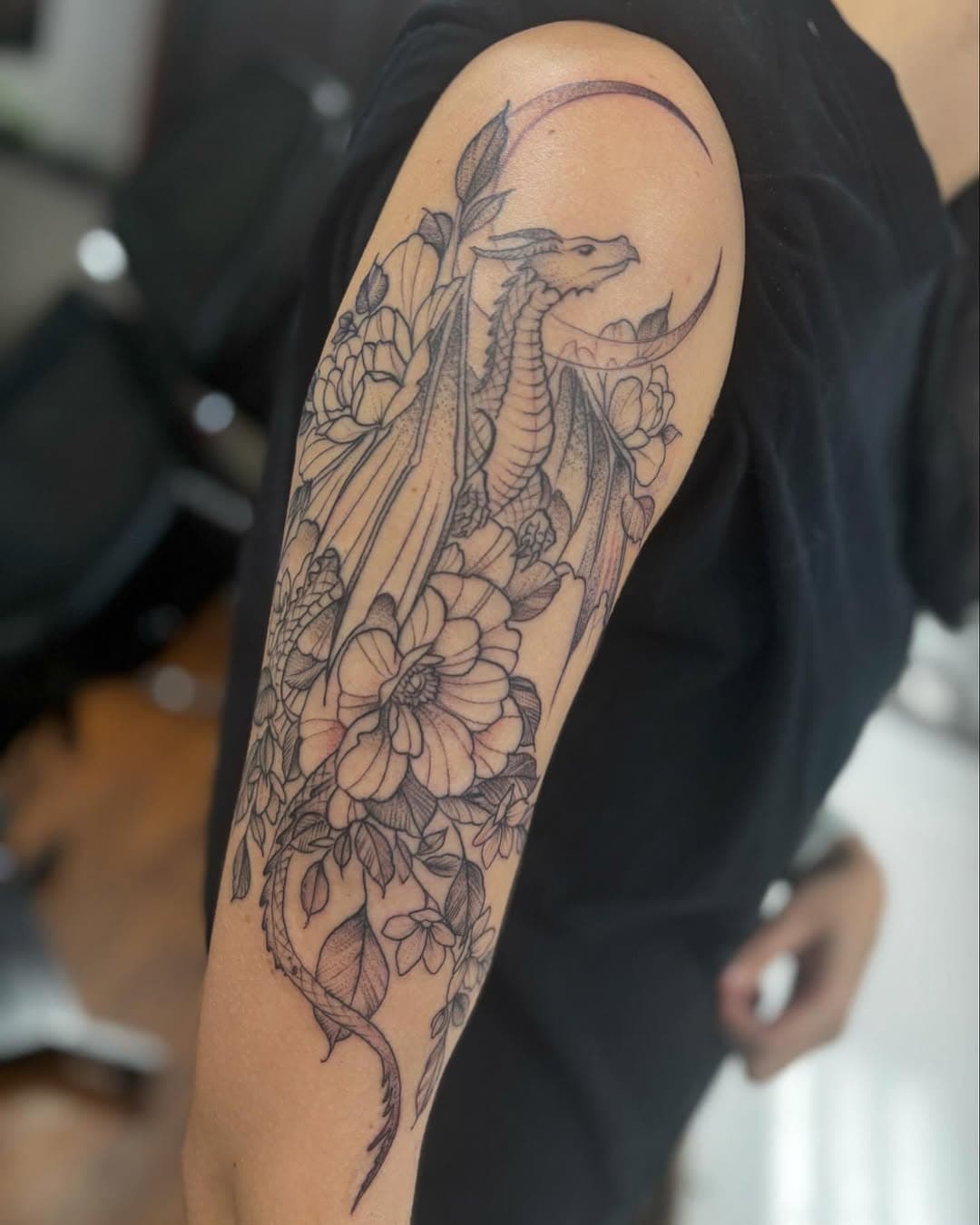 Western dragons symbolize destruction and death, while Eastern dragons symbolize fortune and great power, both good and bad.
•
•
•
•
#tattoosbyjerrycross #colortheorytattoo #floraltattoo #flowers #flowertattoo #floral #girlswithtattoos #birthflowertattoo #lombardillinois #villapark #villaparktattoo
#lombardillinoistattoo #lombardtattoo
#chicagosuburbstattoo #chicagosuburbstattooshop
#chicagosuburbtattooartist
#chicagosuburbstattooartist #tattoo #tattooshop #tattooartist