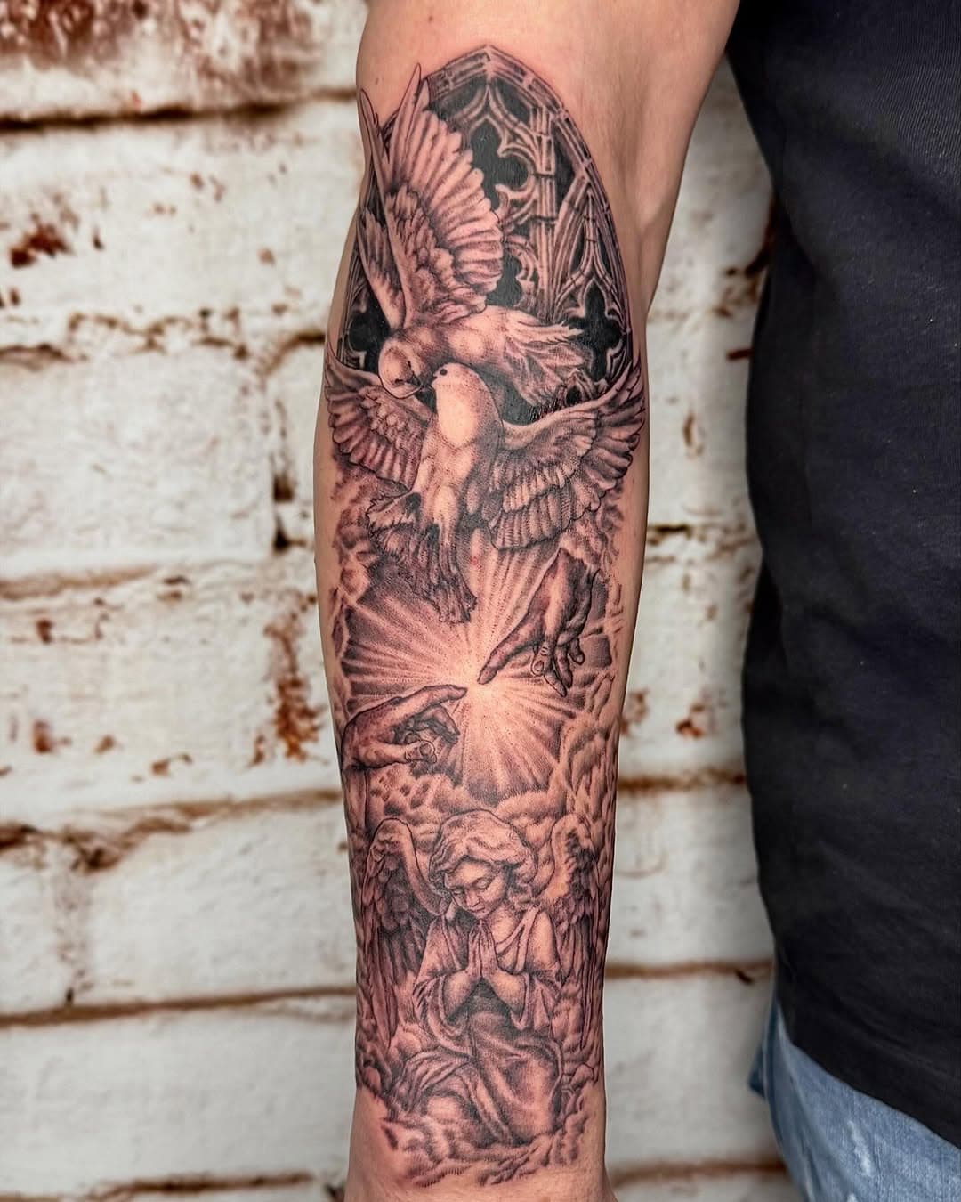 👉👈
.
.
.
.
@koerperkunst_koeln #mojostattoo #tattoo #angel #angeltattoo #clouds #cloudtattoo #michelangelo #michelangelohands #hands #handstattoo #dove #dovetattoo #chirch #chirchwindow #windowtattoo #blackandwhite #blackandwhitetattoo #blackandgrey #blackandgreytattoo #realistictattoo #religoustattoo #ink #firsttattoo
