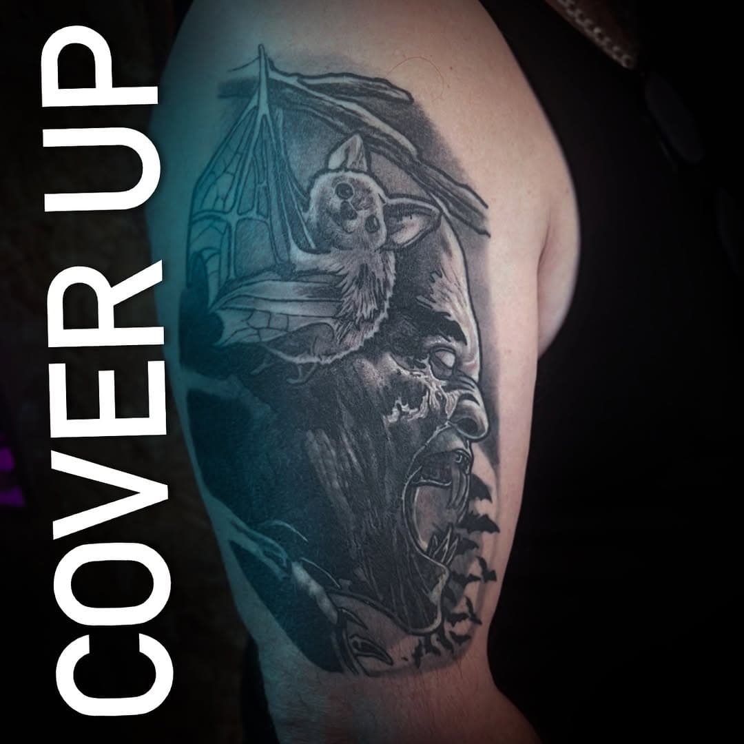 *cover up* sorry didn’t have a decent shot of the previous piece but you get the point! Thanks for looking 
.
.
.
.
#tattoo #norwichtattoo #coverup #coveruptattoos #coveruuptattoo #coveruptattoo #vampiretattoo #bat