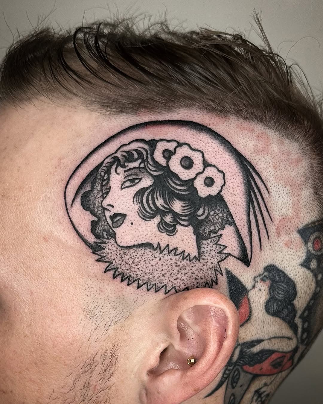 Thanks Korbin! This dudes head and neck is covered by so many legends, so honored to be in the mix! Done @bestwishes_la 
LA I am now booking April and July! Dm me to book
Hawaii❤️ My books are always open, DM to make some magic