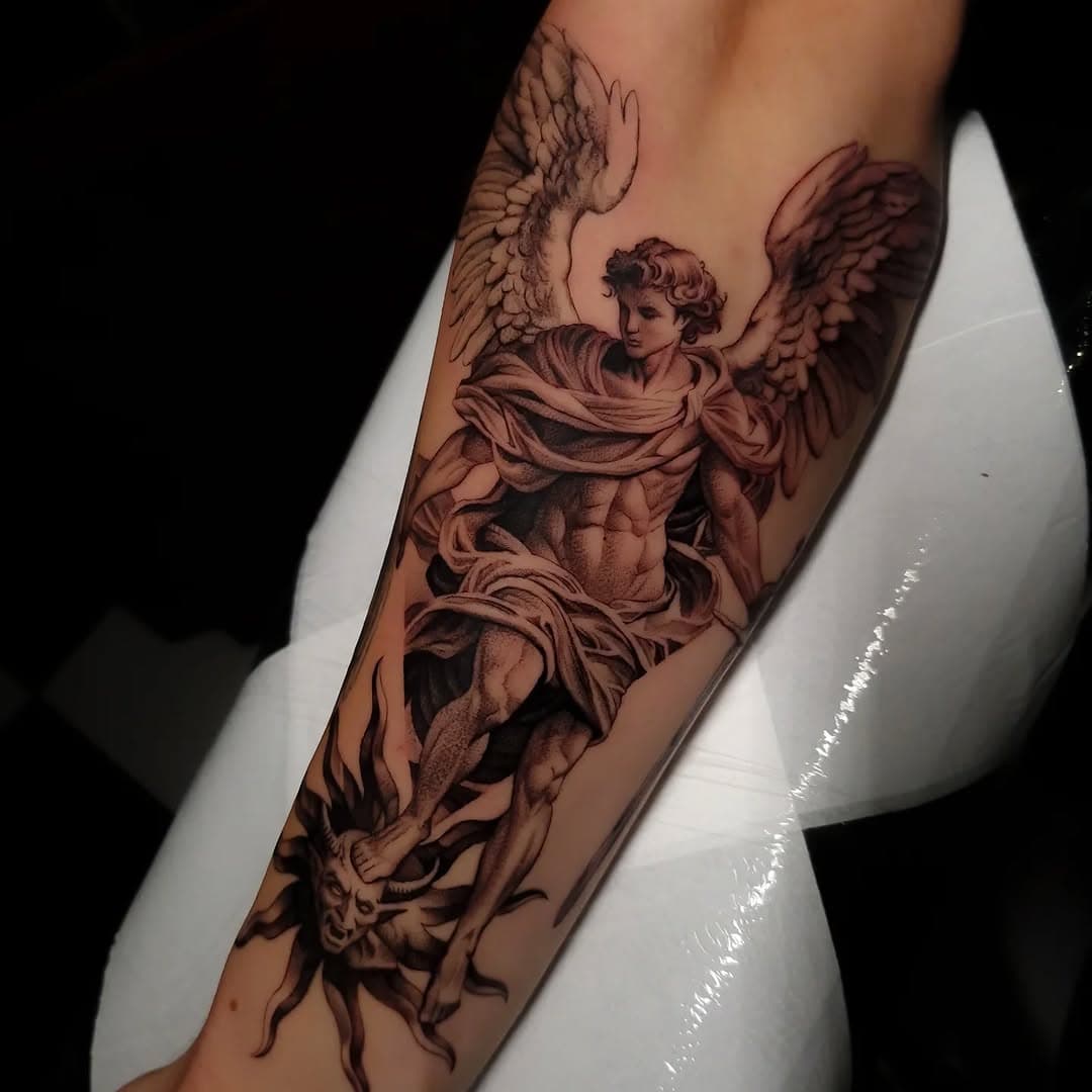 • 𝕾𝖙. 𝕸𝖎𝖈𝖍𝖆𝖊𝖑 •
.
.
.
#tattoo #tattoocuritiba #curitibatattoo #realismocuritiba #realisticink #realismtattoo #3rl #blackandgreytattoo #angeltattoo #stmichael