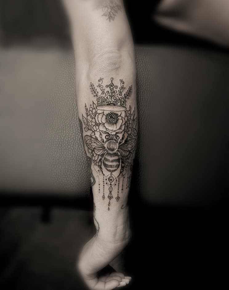BY gosia ⠀⠀⠀⠀⠀⠀⠀⠀⠀⠀⠀⠀⠀⠀⠀⠀⠀⠀⠀⠀ ➖➖➖➖➖➖➖➖➖➖➖➖➖➖➖➖➖➖ #tattoo #tattoos #tattoostudio #tattooed #tattooartist #tattooart #tattoolife #tattooist #tattooing #tattoodesign #tattooer #tattooinspiration #tattooideas #tattoostyle