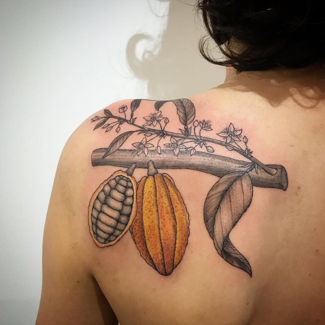 Cacaoyer en souvenir de Saül en Guyane. Merci pour ce projet Barbara et les histoires de ton voyage :) 
#cacaoyer #tatouagecacaoyer #tattoocacaoyer #cocoatreetattoo #botanicaltattoo #tatouagebotanique #berkeleytattoo #oaklandtattoo #tattoolyon #lyontattoo