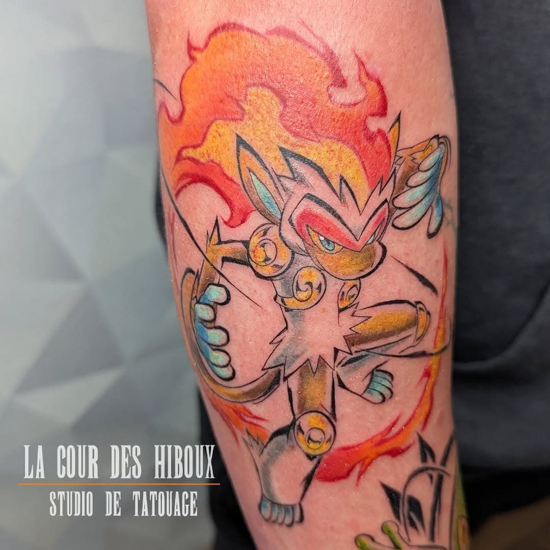 Simiabraz & Arko. 
•
Merci encore une fois @franc_s2506 pour ce projet trop cool ! 

#pokémon #pokemontattoo #tattooartis #colortattoo

@probodysupply