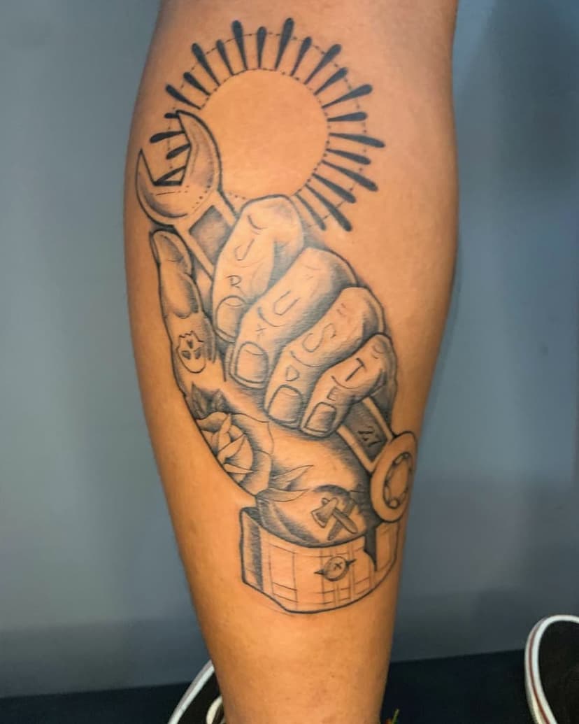 Bora tatuar? Envie uma mensagem e faça um orçamento.

📍Parque Amazônia - Próximo ao Buriti Shopping
📲 (62) 99492-0033

#gabrielmartinstattoo #tatuagemgoiania #goiânia #tattoo #tatuagem