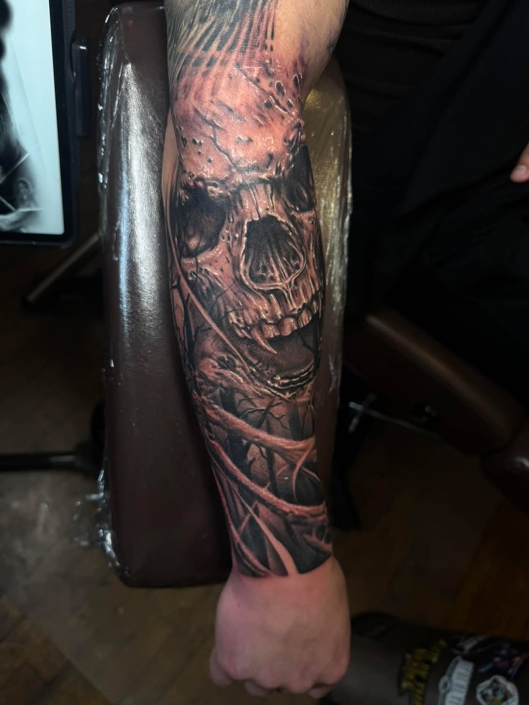 Lower arm evil piece