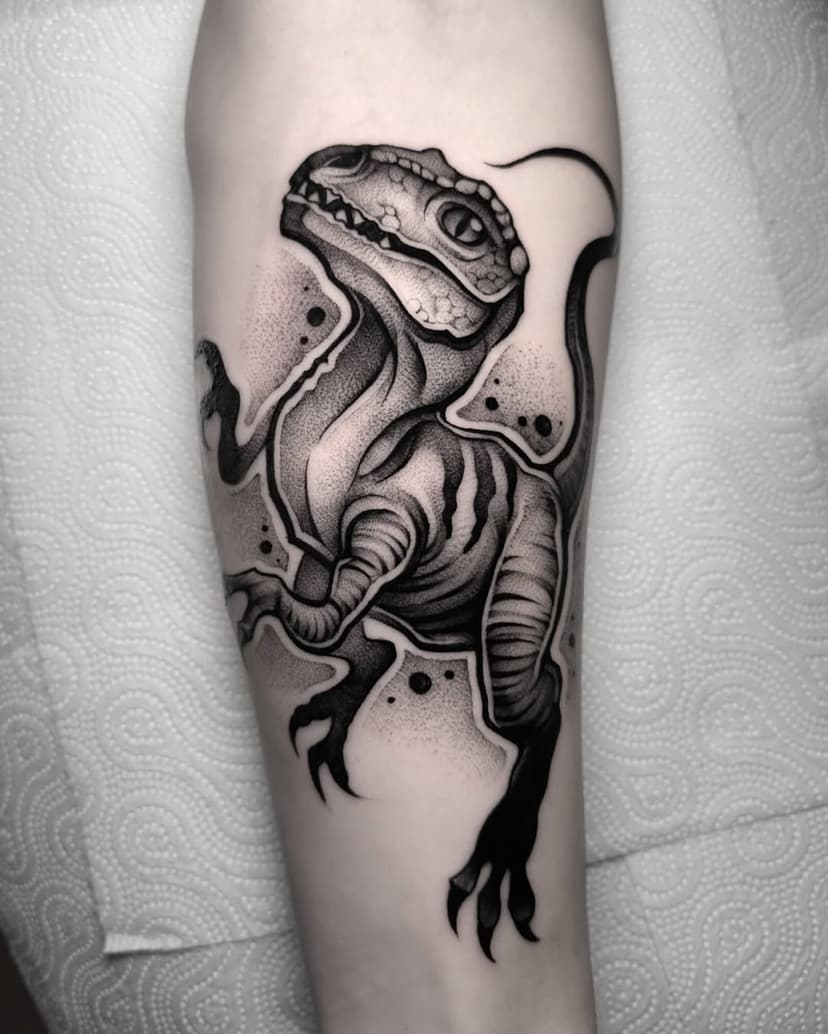 DINOZAURA ZAWSZE CHĘTNIE WYDZIARAM.

#sketchtattoo #sketchytattoo #graphictattoo #polandtattoos #tattooartwork #sketchstyle #wroclaw #poznan #warszawa #krakow #gdansk 
#inksearch.co #tattooartistpl
@tattooartist.pl @polandtattoos 
@inksearch.co @inkbusiness.co