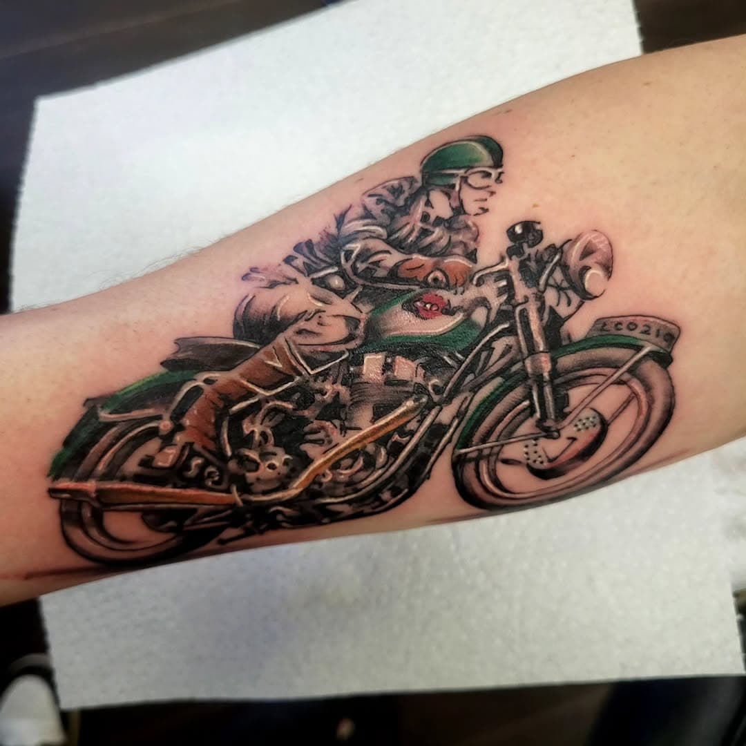 Cafe racer tattoo done today on @sportmodeuk 

Please contact me if you'd like tattoo work done by me at @obsessiontattoos

Using;
@imperialinks  #imperialinks
@hustlebutterdeluxe #hustlebutter
@stencilstuff  #stencilstuff 
@ezcartridgecouk #ezcartridge

#tattoosocietymagazine #tattoolifemagazine #skindeep_uk #bnginksociety #inkedmag #ipswich #tattoo #Obsessiontattoos #traditionaltattoo #tradtattoo #coveruptattoo #coverup #bsamotorcycle #race #racetattoo #caferacersofinstagram #caferacertattoo #motorcycletattoo #motorcycle #caferacer #cafe #bsa