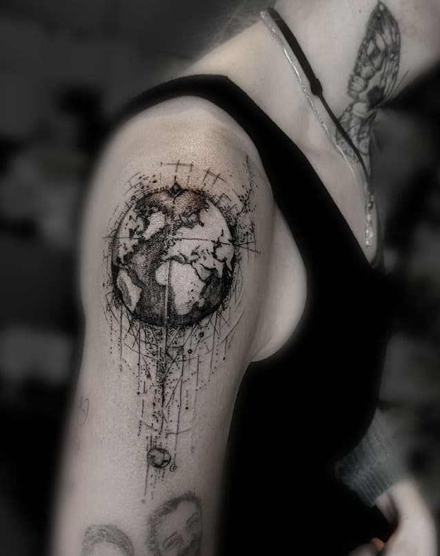 BY gosia ⠀⠀⠀⠀⠀⠀⠀⠀⠀⠀⠀⠀⠀⠀⠀⠀⠀⠀⠀⠀ ➖➖➖➖➖➖➖➖➖➖➖➖➖➖➖➖➖➖ #tattoo #tattoos #tattoostudio #tattooed #tattooartist #tattooart #tattoolife #tattooist #tattooing #tattoodesign #tattooer #tattooinspiration #tattooideas #tattoostyle