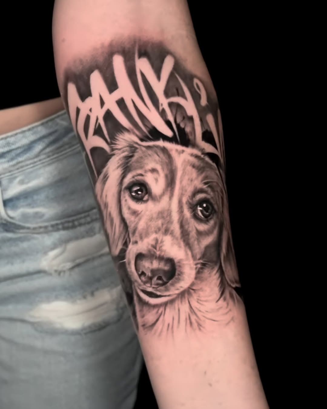 Puppy portrait by 
Artist: @stevenjackson 

#portraittattoo #dogportrait #dogtattoo #blackandgreytattoo #realismtattoo #blackandgreyartist #lasvegastattooartist #vegastattooartist #lasvegastattooshop #vegastattooshop #relicbodyarts