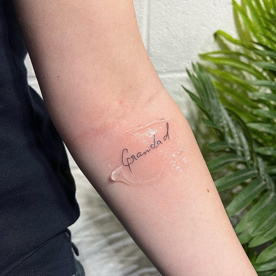 Handwriting 🫶🏻

Made at @poisoninktattoos

#smalltattoo #tattooartist #love #fyp #fypシ #funday #inkedgirl #tattooideas ##tattooideas #tattoolovers #fineline #finelinetattoo #scripttattoo #singleneedle #basingstoke #viral #tattoo #floraltattoo #artist #artlove