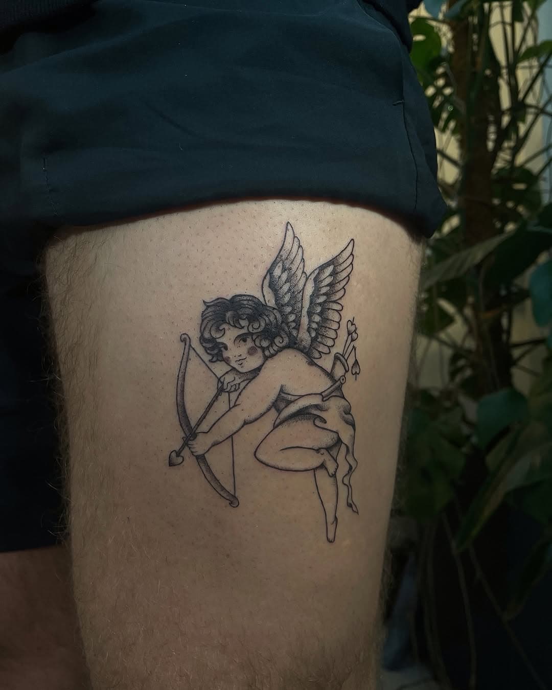 Kupidyn👼💔 dziękuje Rysiu za zaufanie!🤗

#amortattoo #angel #tattooartist #poznantattoos #tattooconvention #ink #frejka #thesaintstattoo #polishartist #blacktattoo #neba #kwadron #kwadronneedles #kwadron_tattoo_gallery #elcartel #inked 

• tatuaż poznań • tatuaż • black tattoo • tattoo poznań • tattoo artist • kwadron • el cartel • neba • tatuażysta poznań