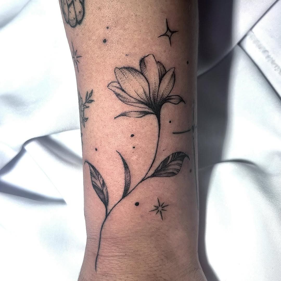 🌷❤️
-
-
📌UBERABA/MG - rua Carlos Tasso Rodrigues da Cunha 1209
- 
-
#tatuagem #tattoos #tattooart #tattoo2me #tattoolove #tattoo #tattooart #tattooideas #tattooed #tattooartist #tatuagemfeminina #tatuagembrasil #tatuagembr #artistic #artist #art #arte #artlover #tattoo2me #tattoostyle #tattoodesign #flor