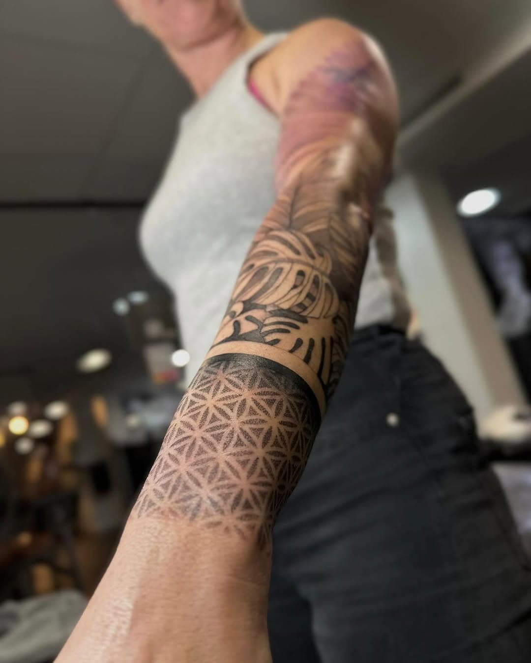 This awesome project is so cool! It’s not finished but you will get some inspiration of this. #tattoostudiohookink

For information and bookings app > 06-40573186 and share your ideas. Enjoy your day! #seeyousoon 

#tattoo #tattooing #tattooart #tattooideas #tattooart #sleeve #progress #inspiration #inspire #seeyousoon #dorpsstraatzoetermeer #netherlands