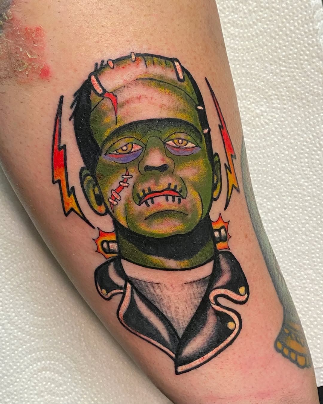 El monstruo de Frankenstein hecho por @laizprieto 

Citas disponibles! Envíanos un mensaje, pásate por la tienda o habla directamente con nuestros tatuadores para cualquier tipo de consulta sin compromiso.

Estamos en Felipe IV Hiribidea, N°1, 20011 Donosti.