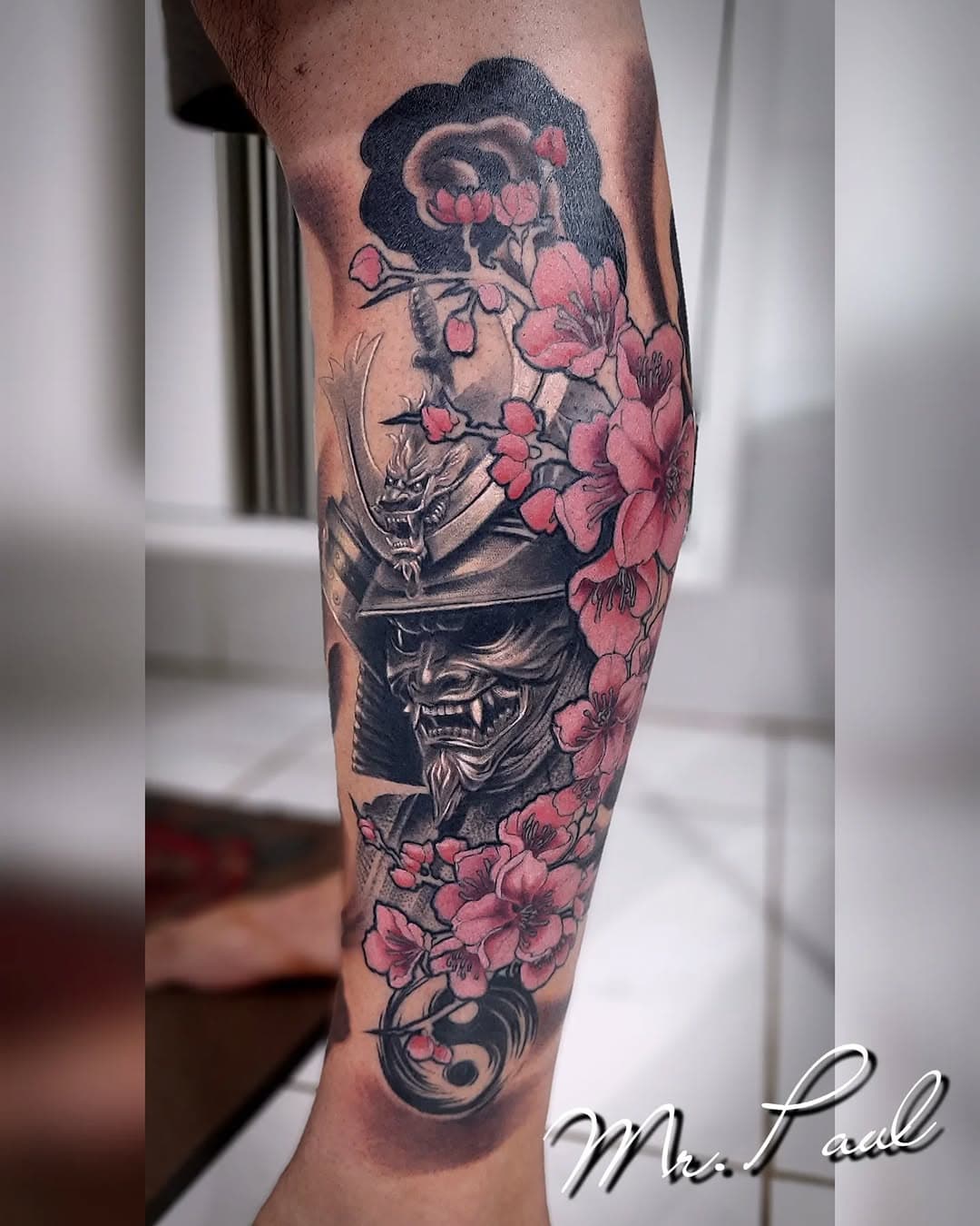 Uma mistura de realismo com oriental custom 

#tattooart #tat #tattooribeiraopreto #tatuagem #tattoo2me #tatuagemribeiraopreto #tatuadoresbrasileiros #ribeiraopreto #dermographictattoo #radtattoos #ribeiraopretotattoo #electricink #revistatattoobrasil #aquarelatattoo  #tattoo #dotshading #realismtattoo #tattooartist