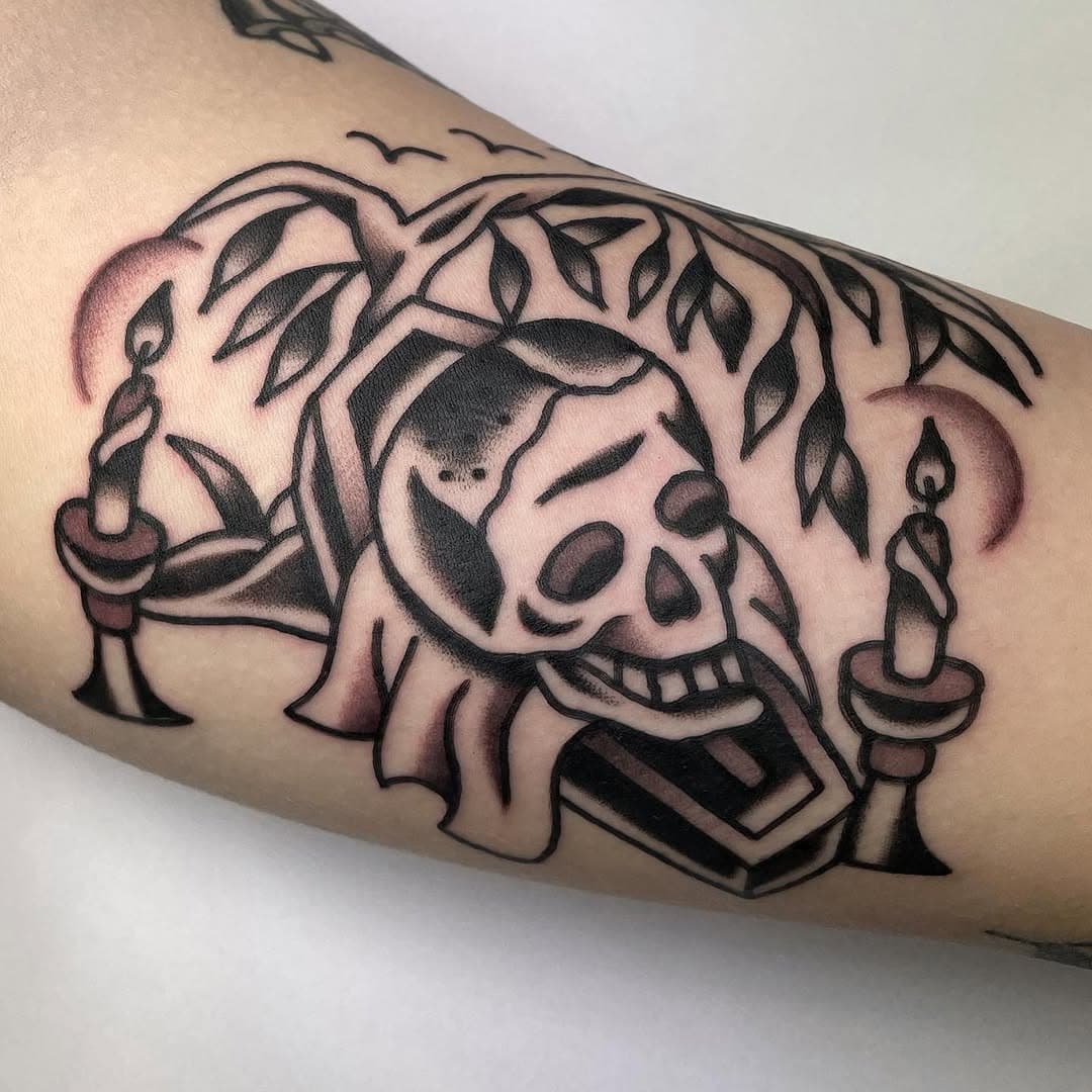 Death stuff on @thindrajansson done today! DM for tattoos in February.
•
•
•
#ink #inked #tattoo #tattoos #topclasstattooing #tattooing #tattooed #traditional #traditionaltattoo #tradwork #tradworkers #tradworkerssubmission #oldlines #oldworkers #oldschool #oldschooltattoo #blackwork #blackworkers #blackworkerssubmission #blacktattoo #blacktattoos #blacktattooart #bright_and_bold #sverigetatuering #stockholm #södermalm #sweden