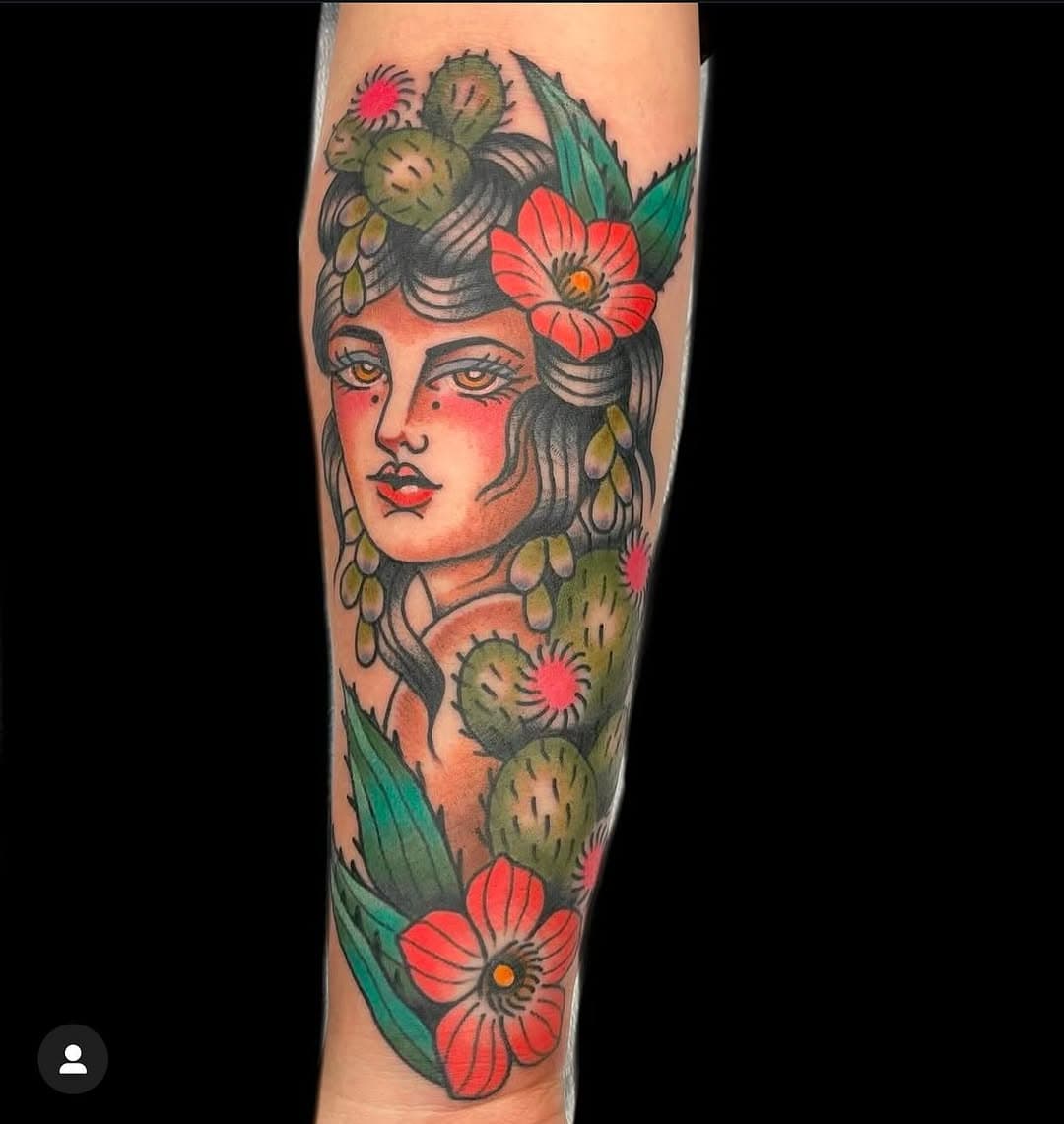 By @alliemarietattoos  #chicago #chicagotattooartist #chicagotattooshop #chicagotattoo #chicagotattooartists #chicagotattooshops #do312