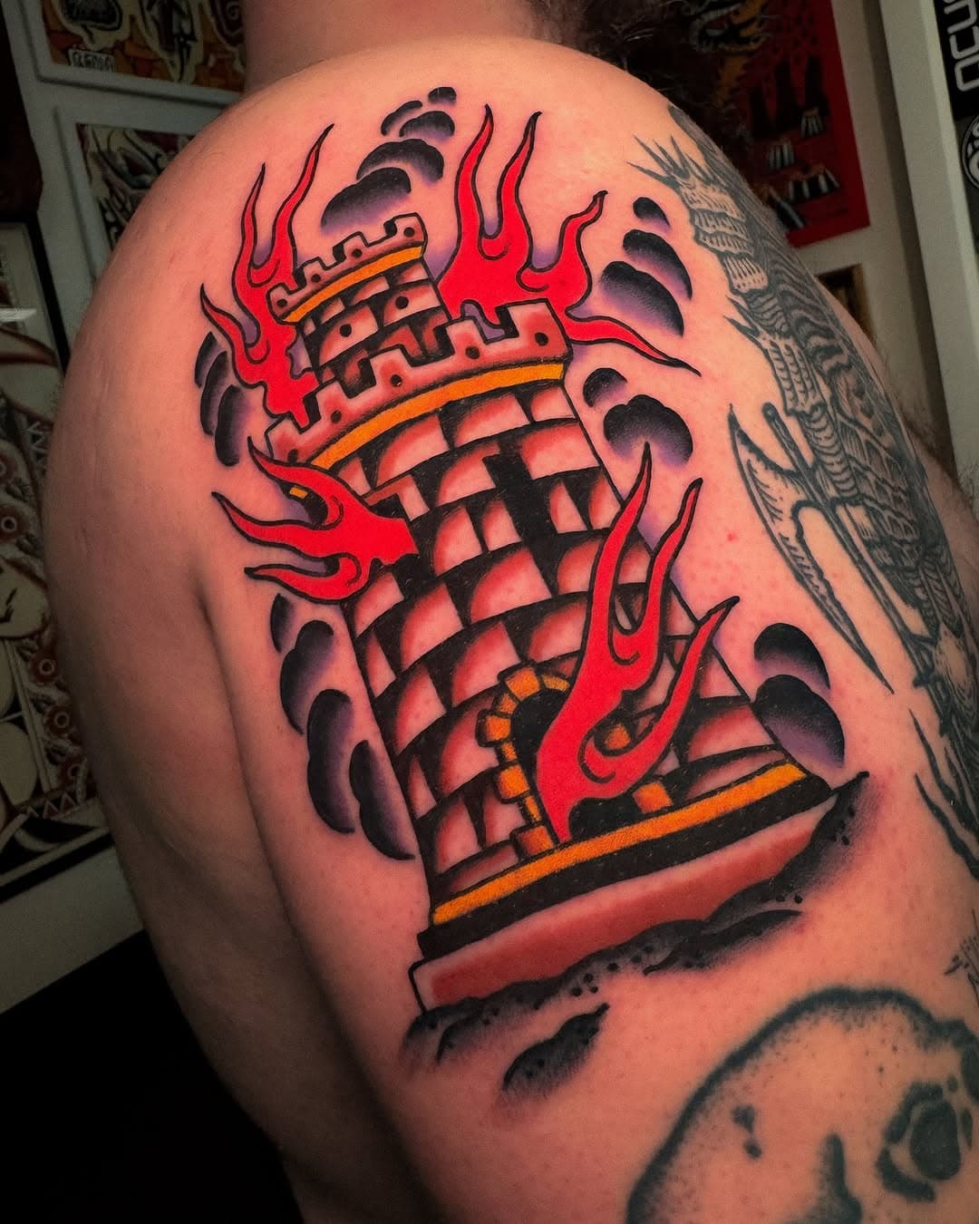 Burning tower for Leo. Thank you

#tattoo #tarots #traditionaltattoo #darkfantasy #colors #tatuaggio #tower